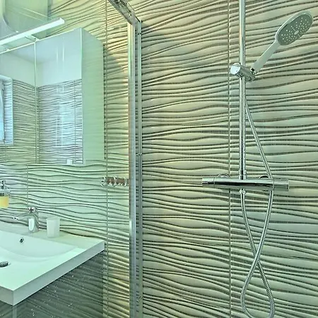 Sani Apartment *